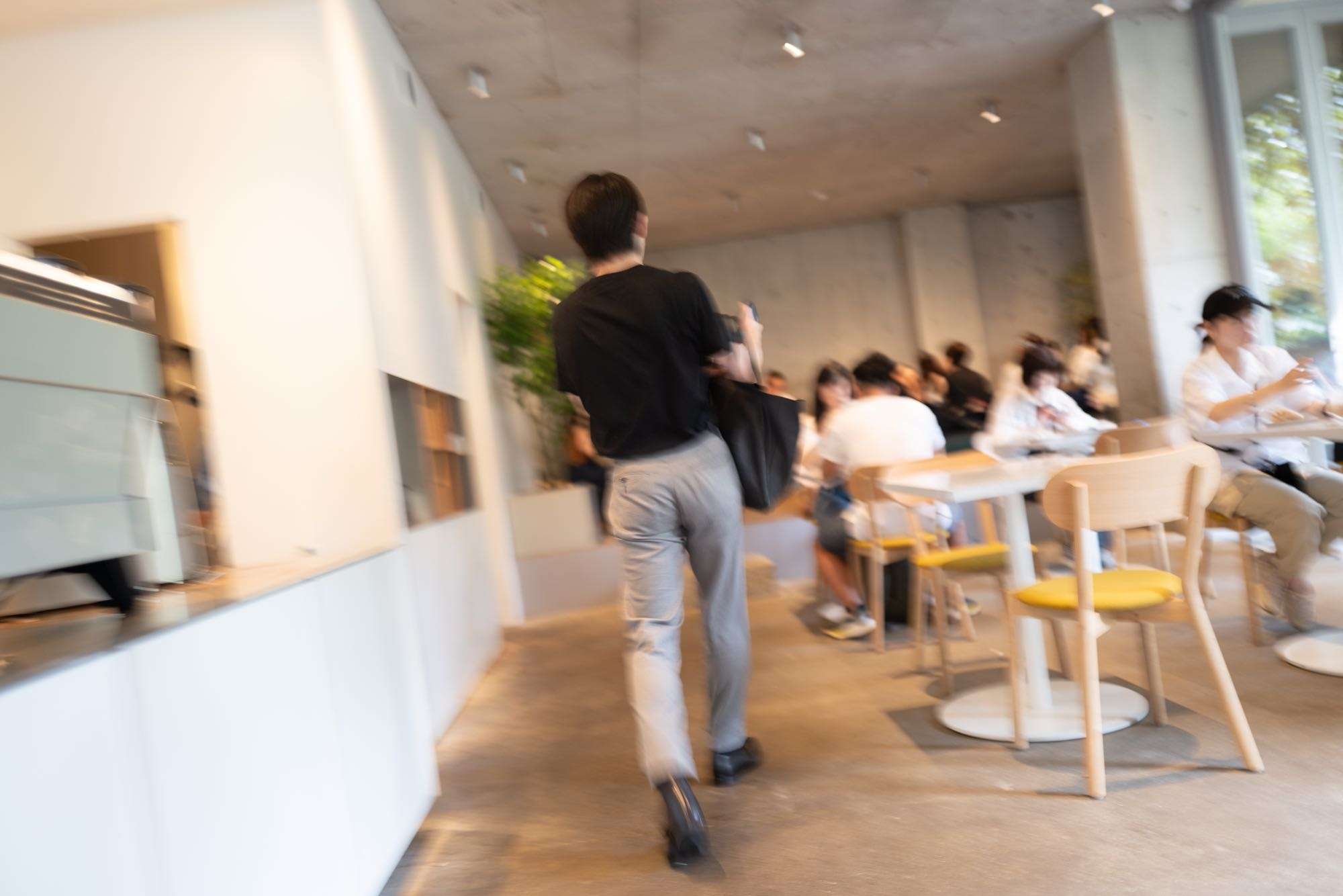 Tokyo’s Trendsetting Coffee Scene: A Pop Culture Pilgrimage to Blue Bottle